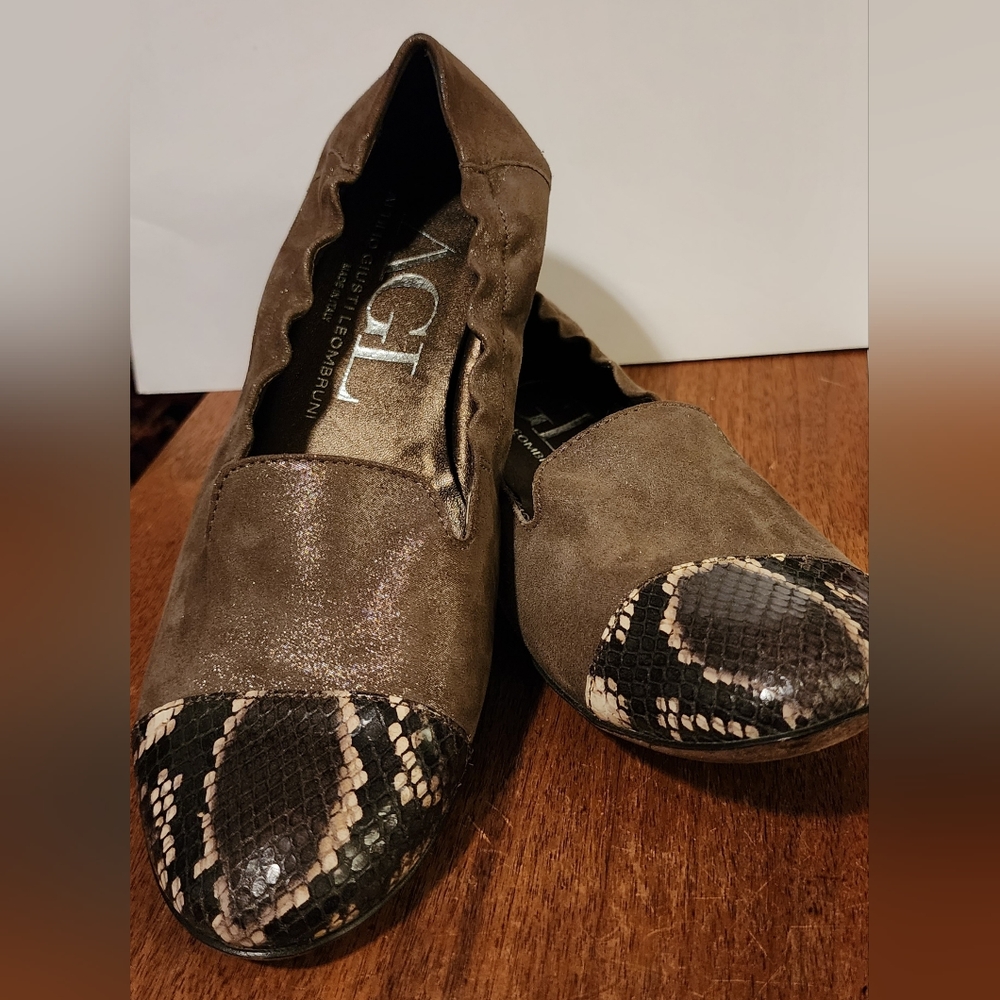 AGL Attilio Giusti Leombruni Bronze leather and reptile flats